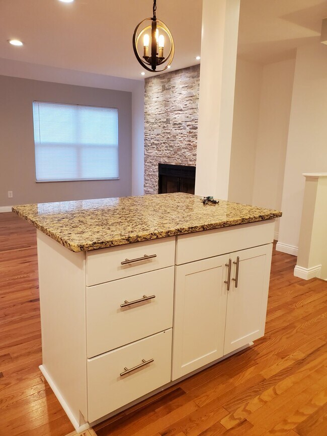 10555 Montgomery Rd Unit 44, Montgomery, OH 45242 Apartments 10555