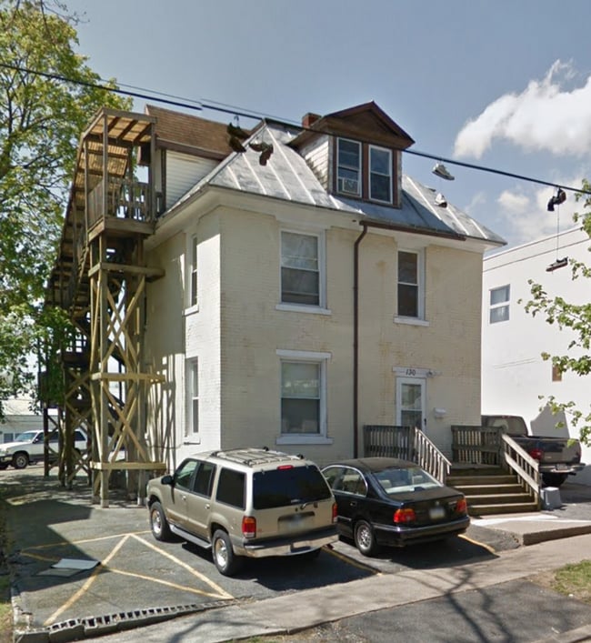 Building Photo - 130 N Gill St
