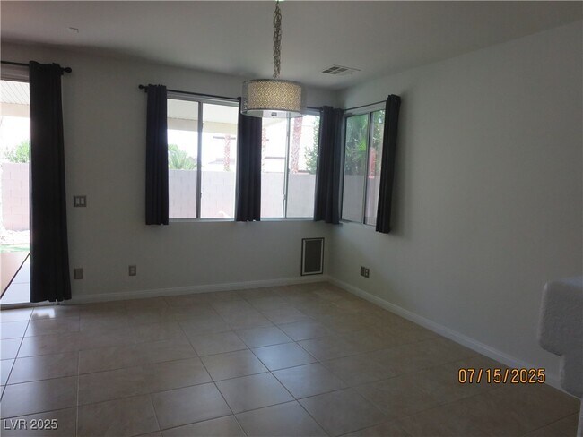Foto del edificio - 7936 Quail Cap St