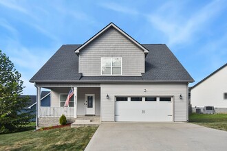 Building Photo - 515 Woodtrace Dr