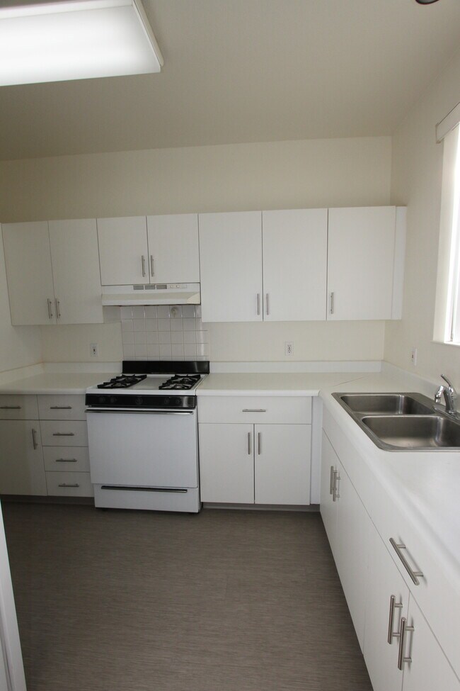 Building Photo - 91-1058 Kekuilani Loop