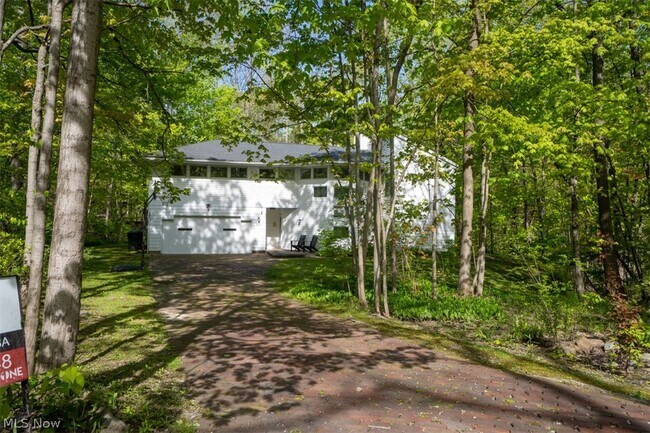 Foto del edificio - 3812 Ellendale Rd
