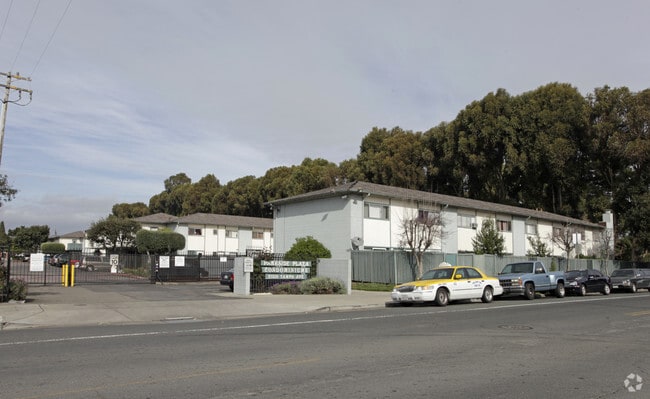 The Plaza Apartments Hayward Ca The Plaza Apartments Hayward Ca