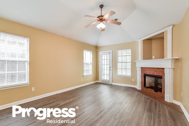 Foto del edificio - 10088 Cross Ridge Rd