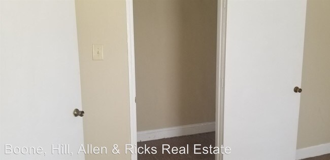 Foto del edificio - 2 br, 1 bath House - 608 Carolina  Avenue