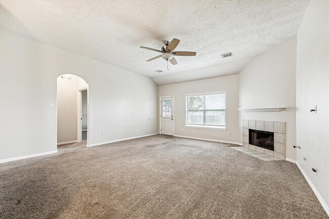 Building Photo - 2946 Park Spring Ln