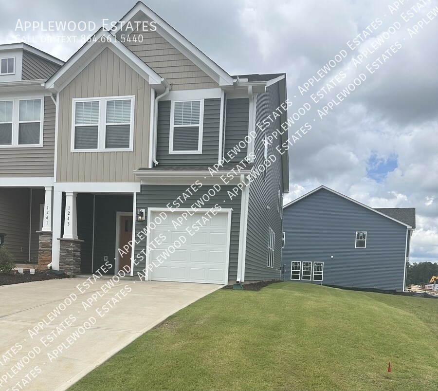 Foto principal - 1243 Cherry Orch Rd