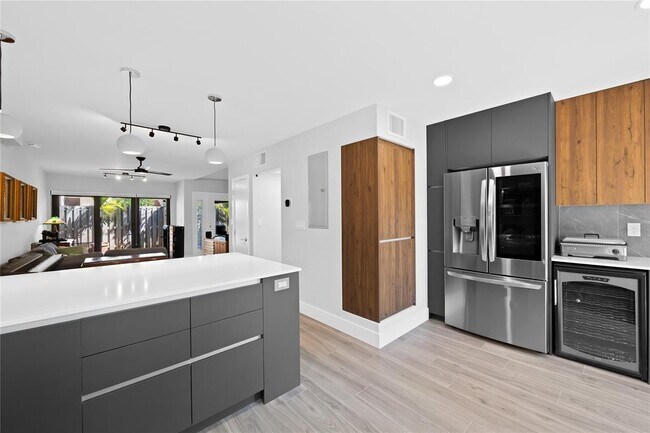 Foto del edificio - 340 City View Dr