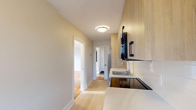 Photo de l'intérieur - 240 Stewart