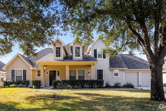 Building Photo - 22207 Summer Breeze Ln