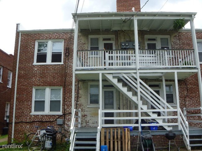 Foto del edificio - 3318 W Grace St