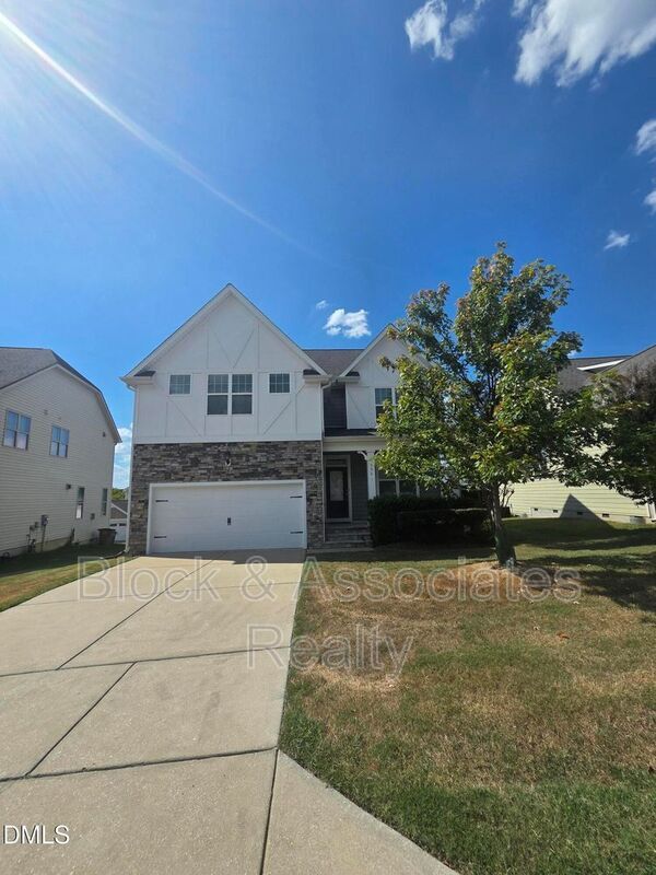Foto del edificio - 336 Plott Hound Ln