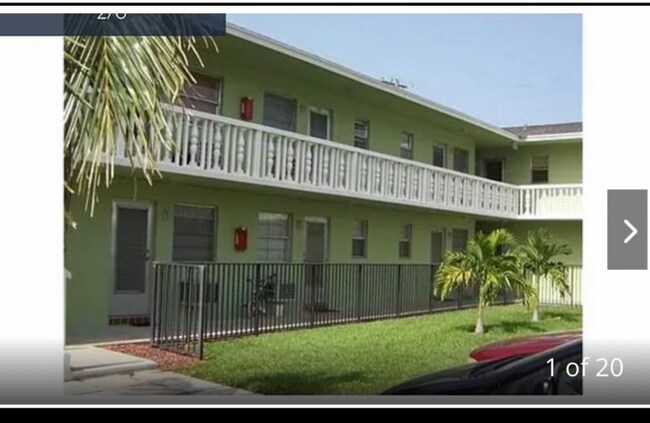 Foto del edificio - 702 N L St