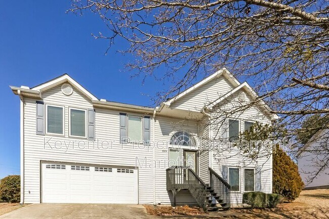 Building Photo - 6815 Wood Gate Way