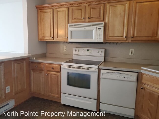 Building Photo - 2 br, 1.5 bath House - 100 Pickwick Place