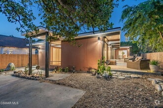 Building Photo - 1411 Ojai Rd