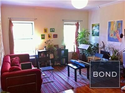 Building Photo - 121 Avenue A