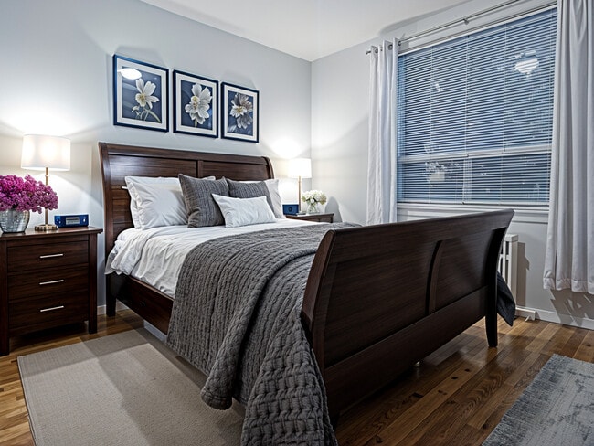 Building Photo - Oakburn Apartments