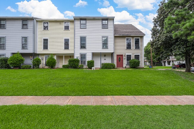 Foto del edificio - 2500 Centenary Blvd