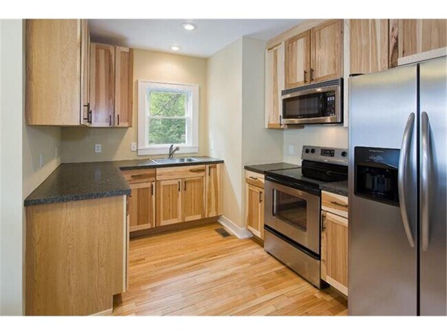 Foto del edificio - 891 21st Ave SE