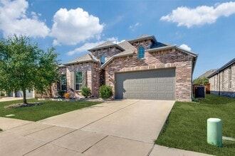 Building Photo - 1665 Sheldon Dr