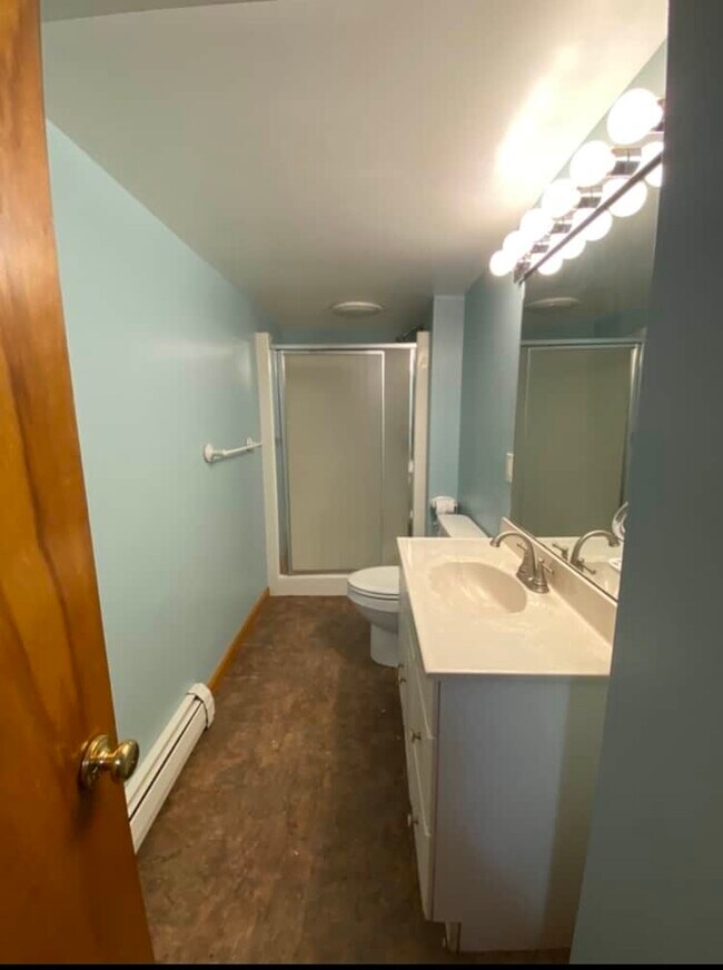 Foto del edificio - 394 Hadley St