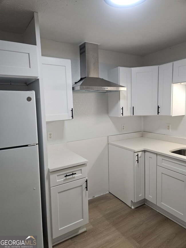 Building Photo - 5604 Estates Ct