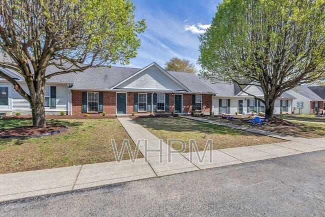 Building Photo - 7208 Melrose Pl