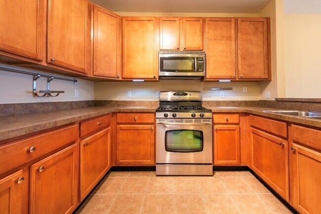 Cocina - 854 W Summerfield Glen Cir