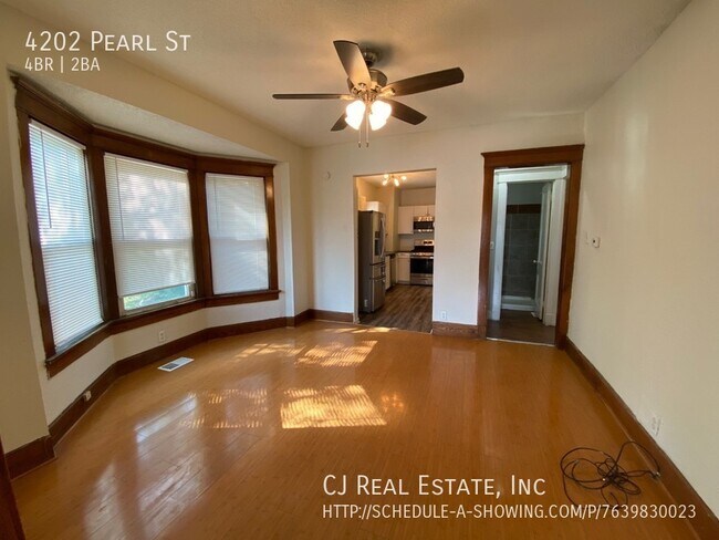 Building Photo - 4202 Pearl St
