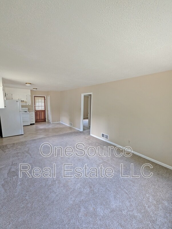 Foto del edificio - 3701 Hopkins Rd