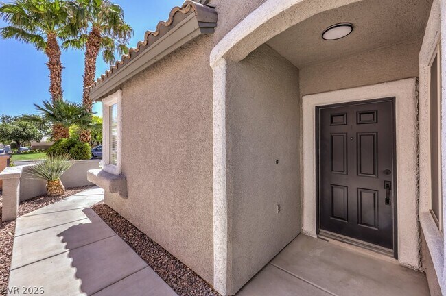 Foto del edificio - 2609 Country Mile Dr