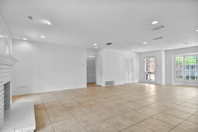 Foto principal - 1375 Roaring Springs Rd