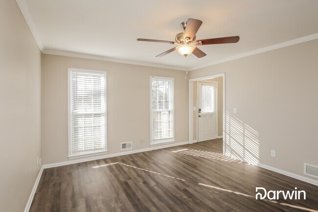 Building Photo - 2401 Monterey Dr NE, Marietta, GA 30068