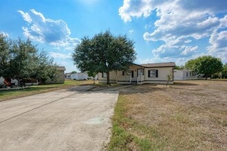 Building Photo - 187 Horseshoe Bend Rd