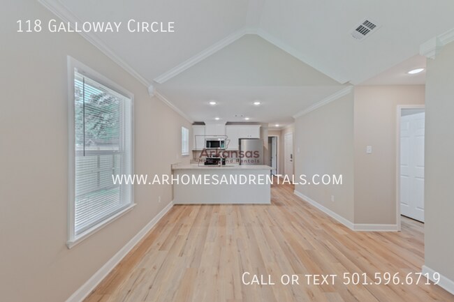 Foto del edificio - 118 Galloway Cir