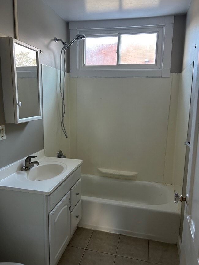 Foto del edificio - 2 Hanscom Ave