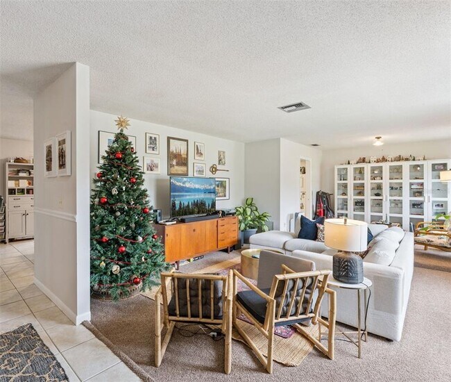 Foto del edificio - 149 Roper Dr