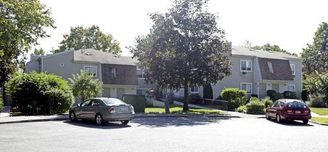 Foto del edificio - Spook Rock Senior Center