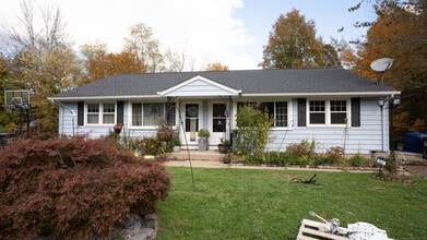 Building Photo - 24 Coburn Cir