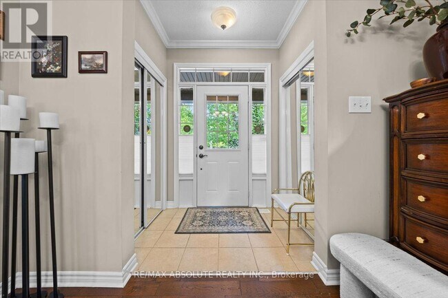 Building Photo - 206 Tempest Dr
