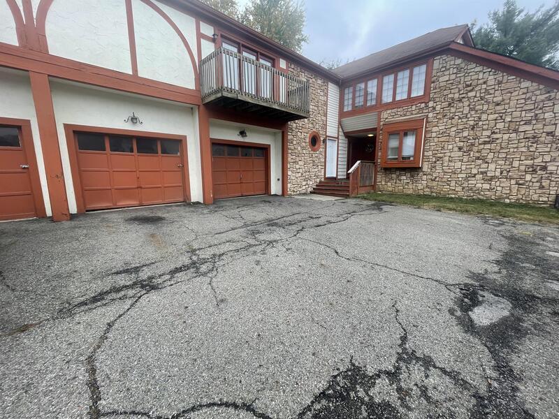 3312 Kristin Ct, Columbus, OH 43231 Condo for Rent in Columbus, OH