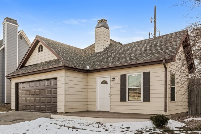 Foto del edificio - 17704 E Bellewood Dr