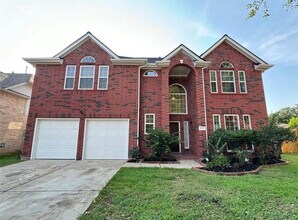 Building Photo - 5015 Cottonglen Ct