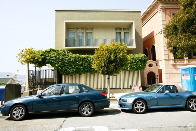 Building Photo - 2296-2298 Vallejo St