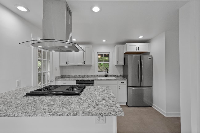 Foto del edificio - 1454 Elizabeth Blvd
