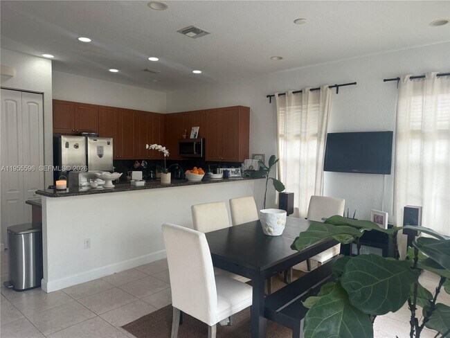 Foto del edificio - 14602 SW 11th St