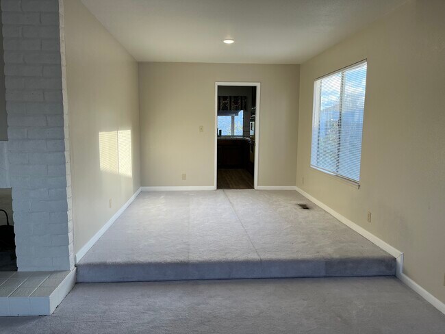 Foto del edificio - 3164 Brandywine Dr