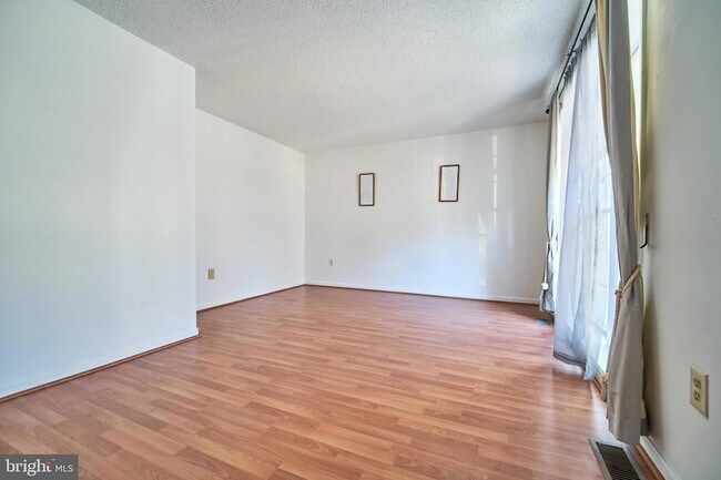 Building Photo - 1786 Jacobs Meadow Dr