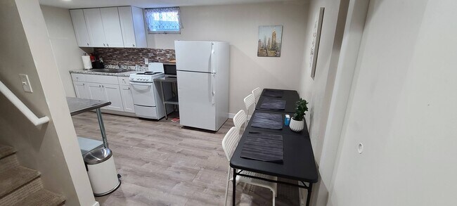 Foto del edificio - 2528 14th Avenue Ct